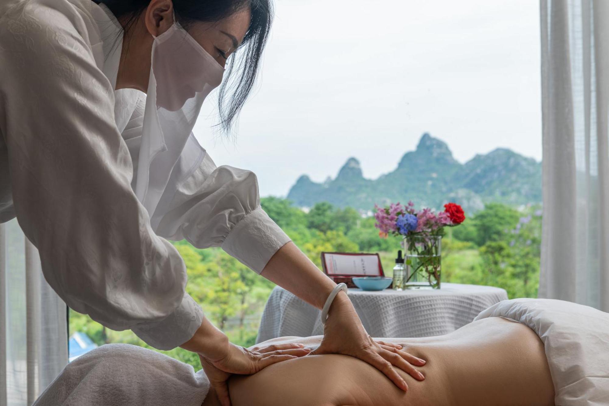 Guilin Village Creek Inn-Free Private Car Pick Up Station Stay 3 Nights Exterior photo