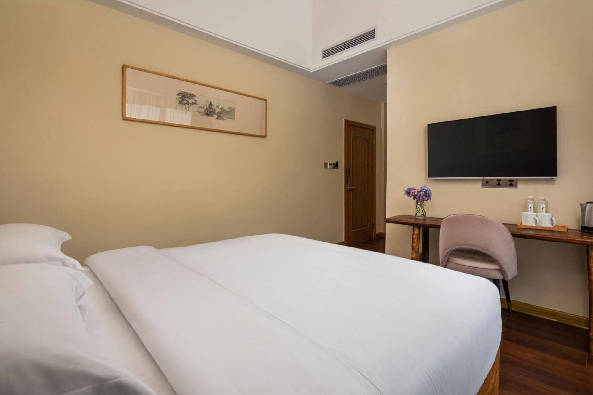 Guilin Village Creek Inn-Free Private Car Pick Up Station Stay 3 Nights Exterior photo